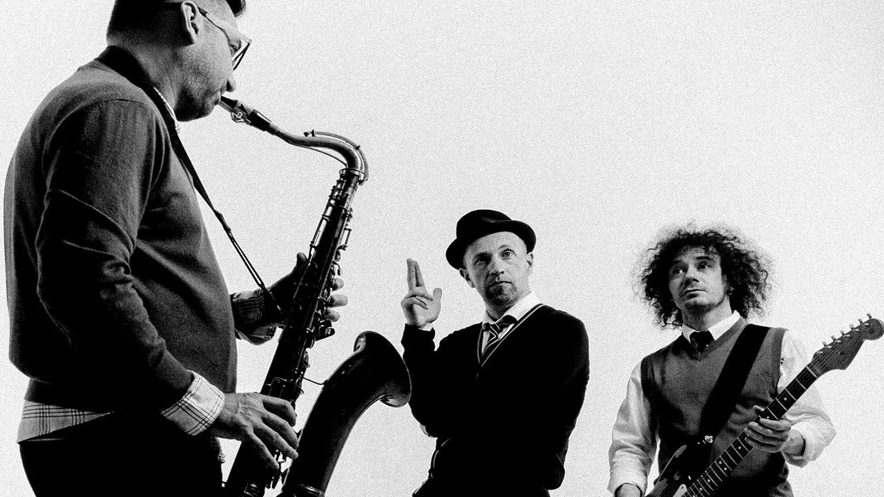 Billy's Band - С половиной backdrop