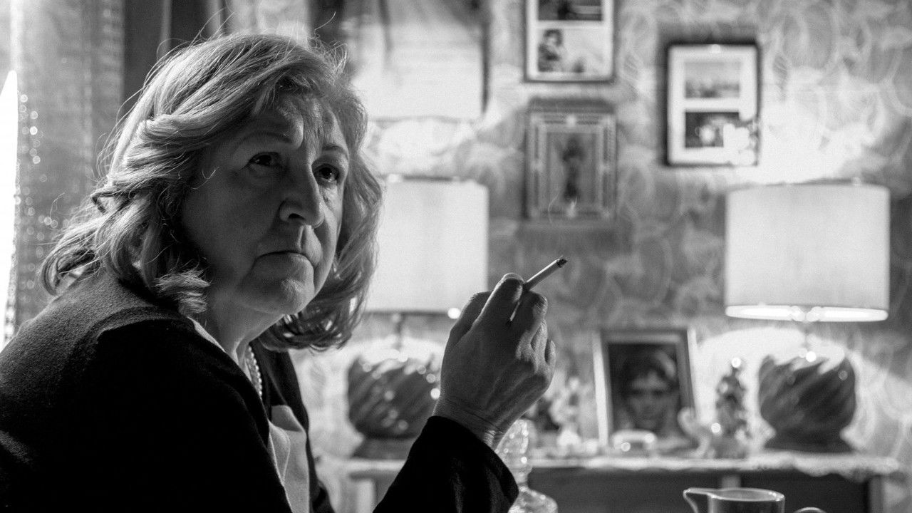 Un cuento de dos mujeres backdrop