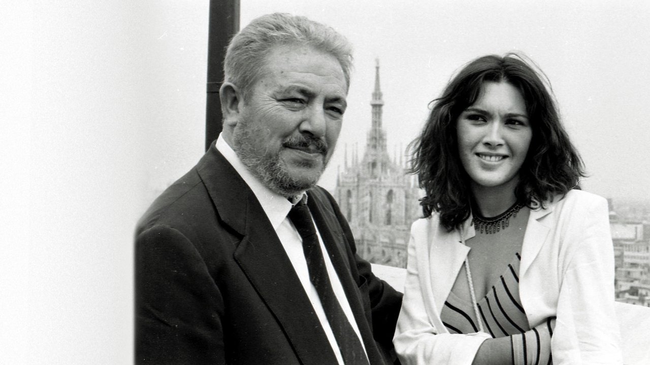 Il corpo della ragassa backdrop