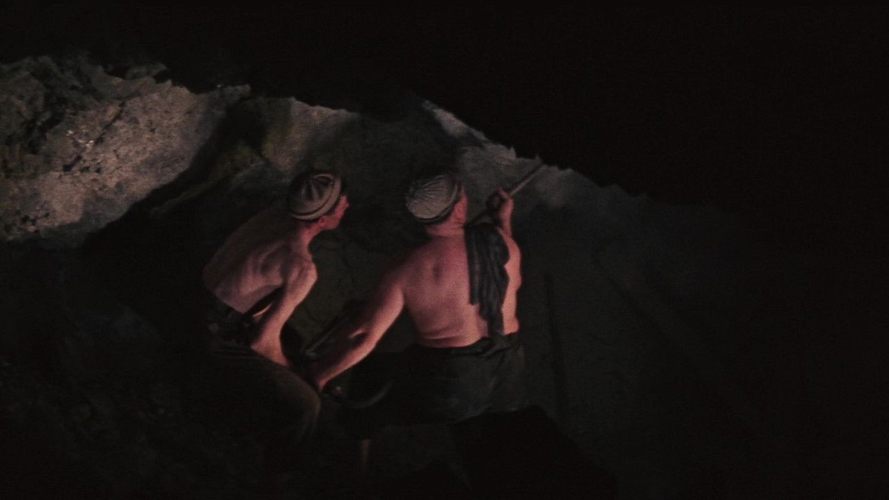 Sulfur Mines backdrop