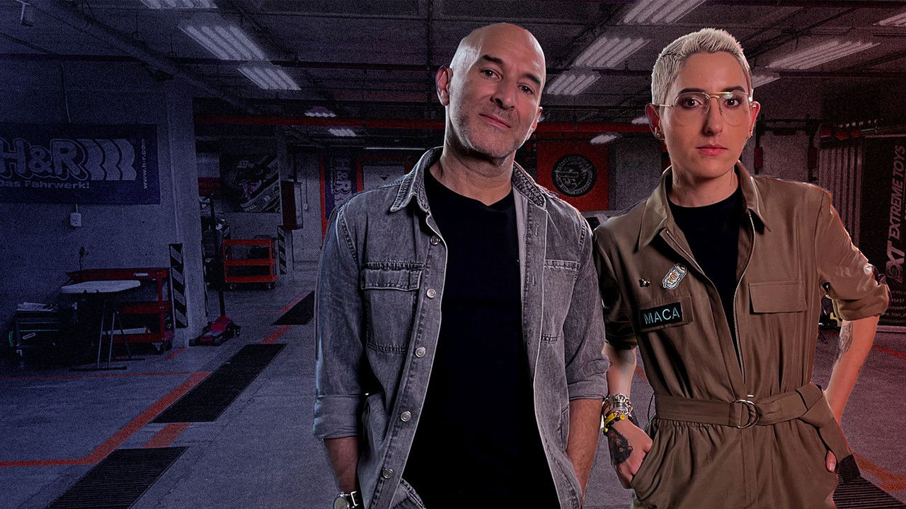 Te Debo Una: Celebridades y Autos backdrop