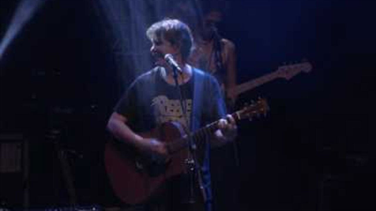 Lô Borges - Toda Essa Água backdrop