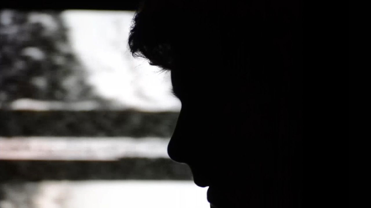 Heads or Tails backdrop