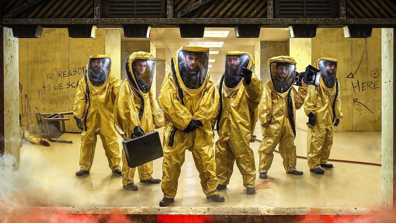 48H pour sortir des BACKROOMS ! backdrop