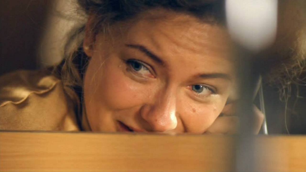 The Subscriber backdrop