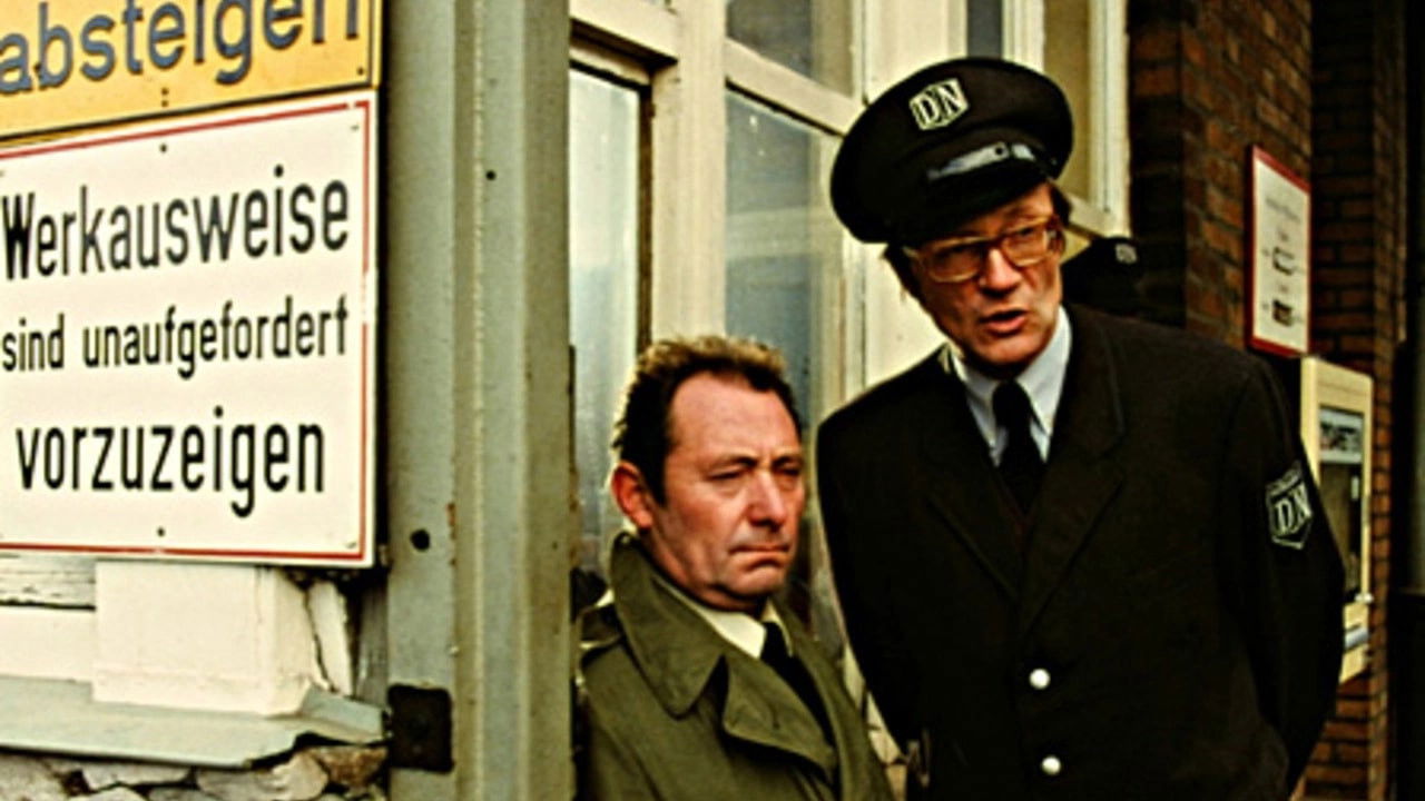 Strongman Ferdinand backdrop