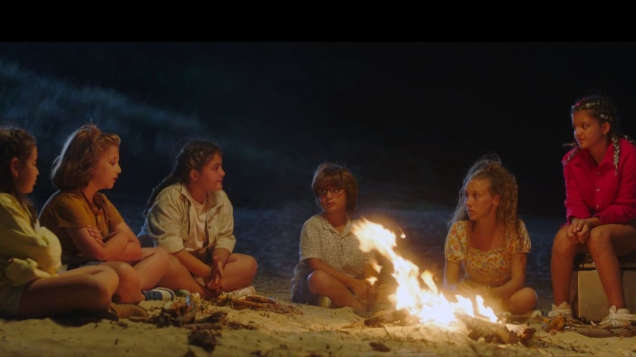 Gizemli Ada Mençuna backdrop