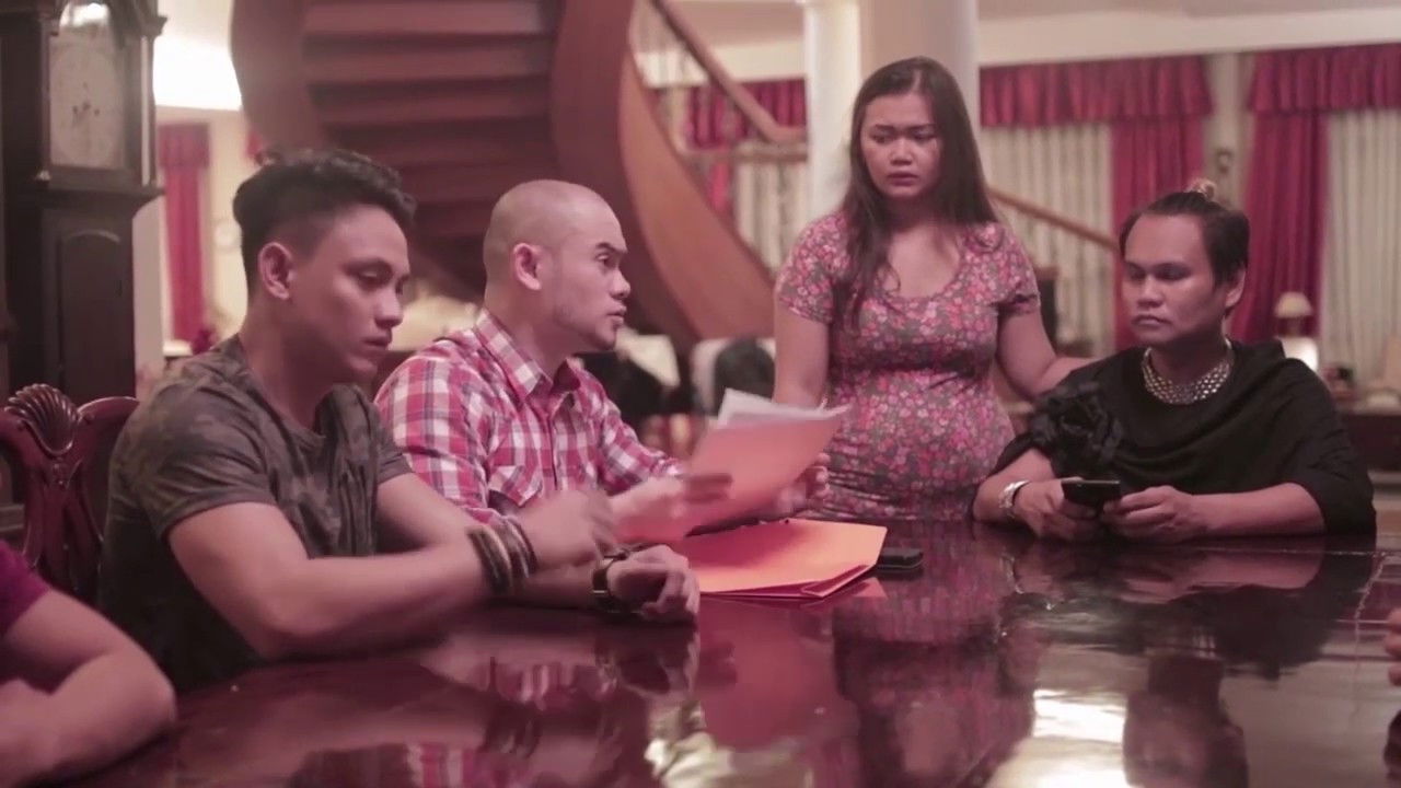 El Hombre (Ang Lalaki) backdrop