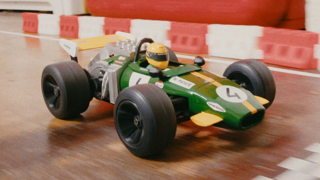 The 1971 Kitchen Grand Brie backdrop