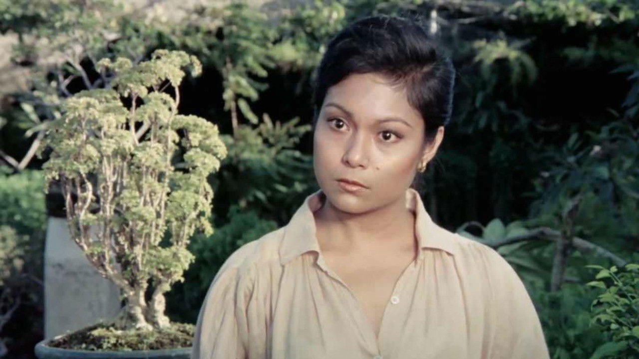 Ikaw ay Akin backdrop