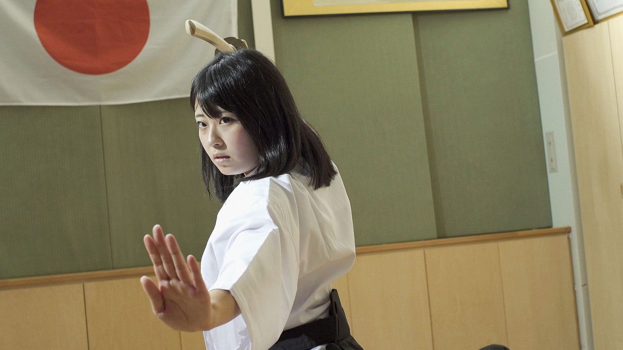 Bishôjo kenshi: Tsuki ni mukatte o shigoki yo! backdrop