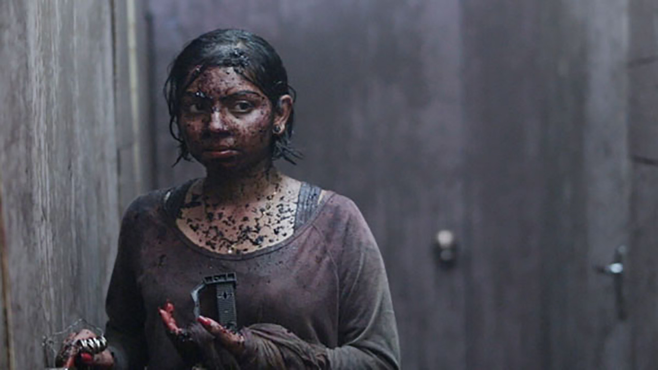 The Farm: En Veettu Thottathil backdrop