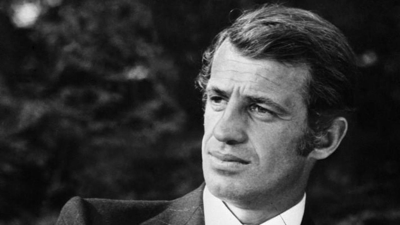 Belmondo, itinéraire... backdrop