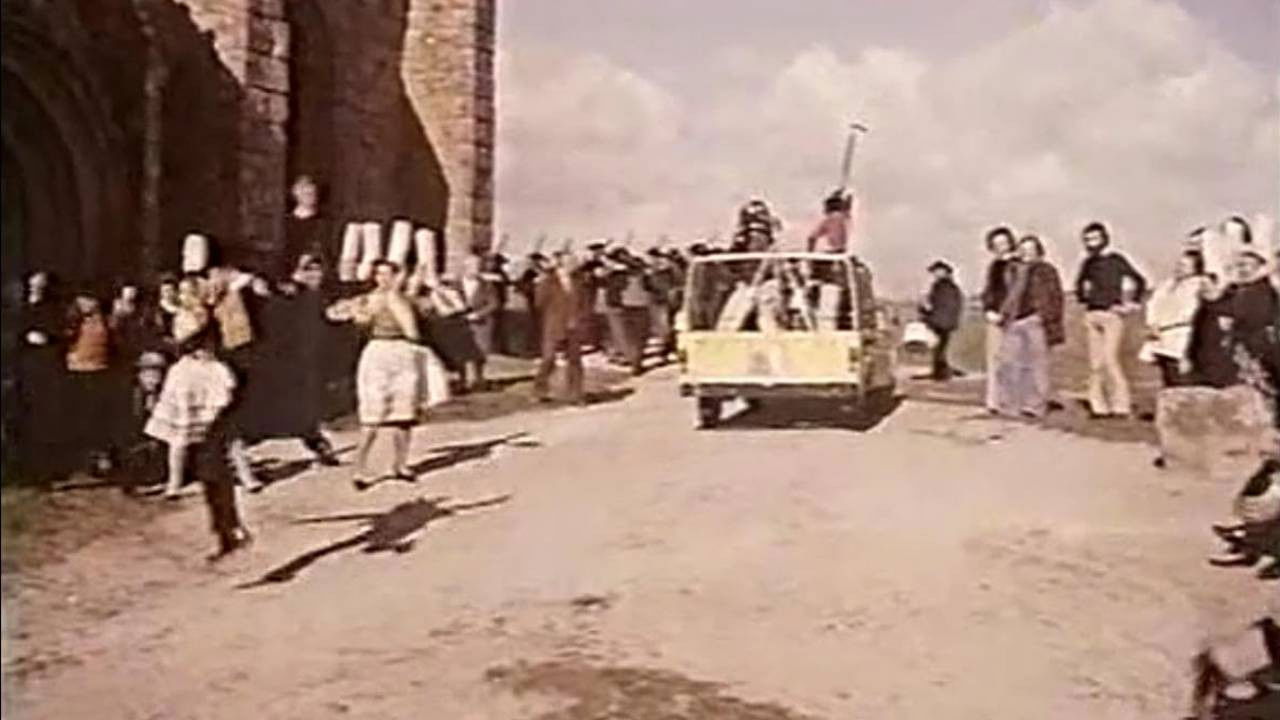 Shut Up, Gulli backdrop