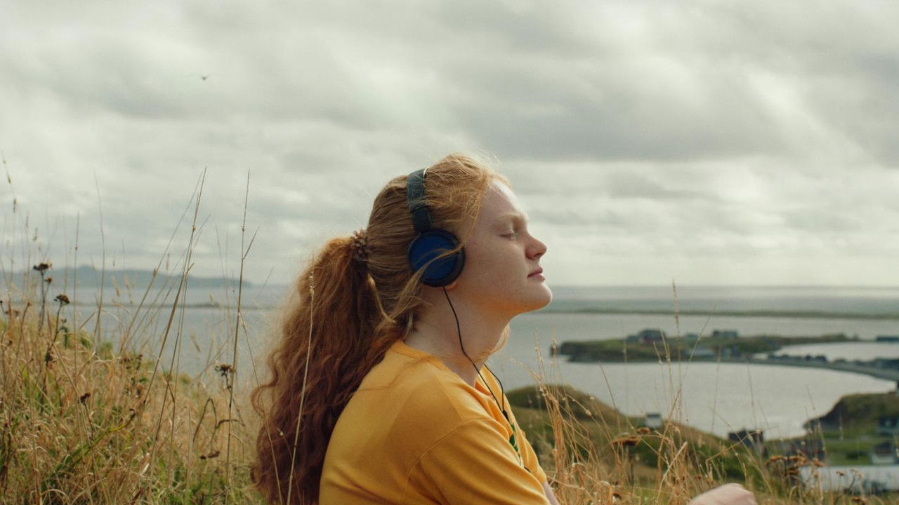 Gaby’s Hills backdrop