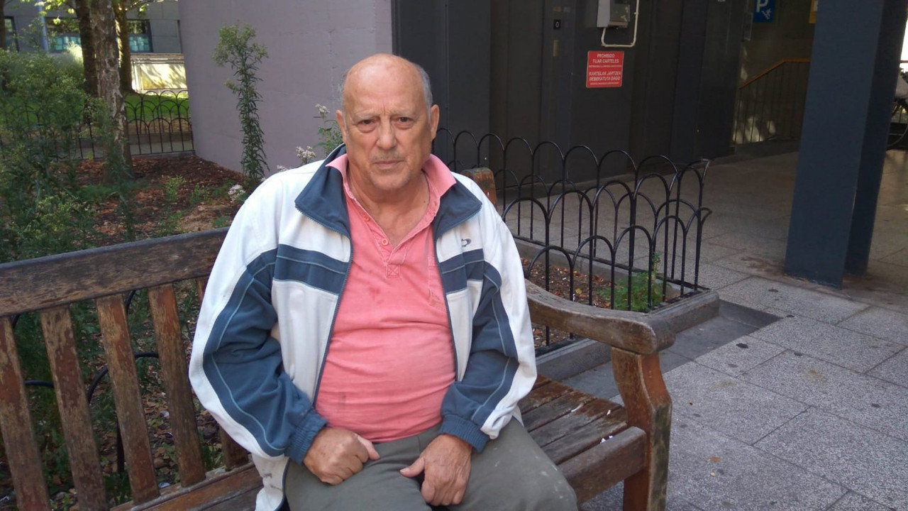 Los Olvidados backdrop