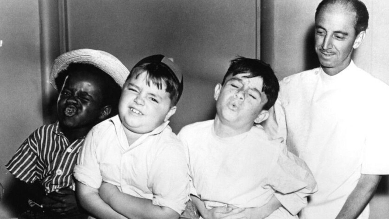 Men in Fright backdrop