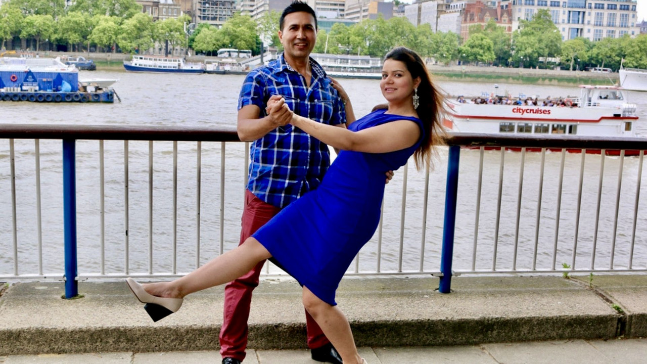 Jun Hau Timi backdrop