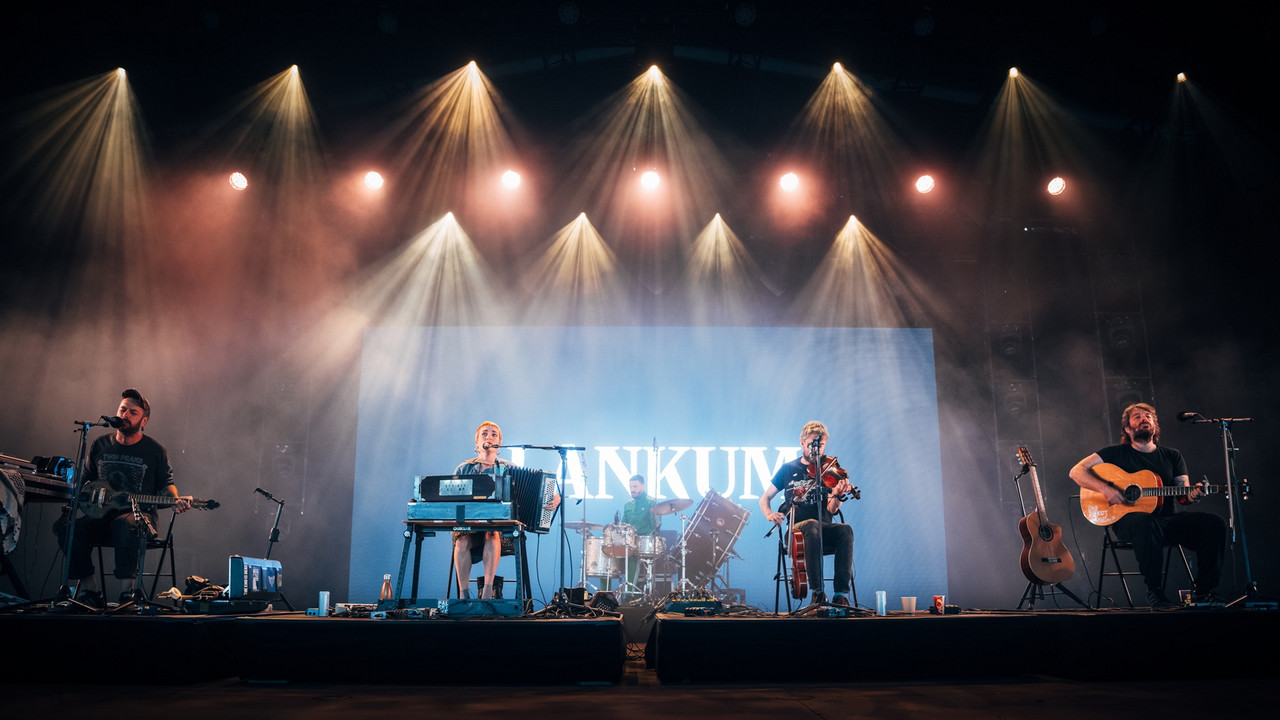 Royel Otis - Les Eurockéennes de Belfort 2025 backdrop