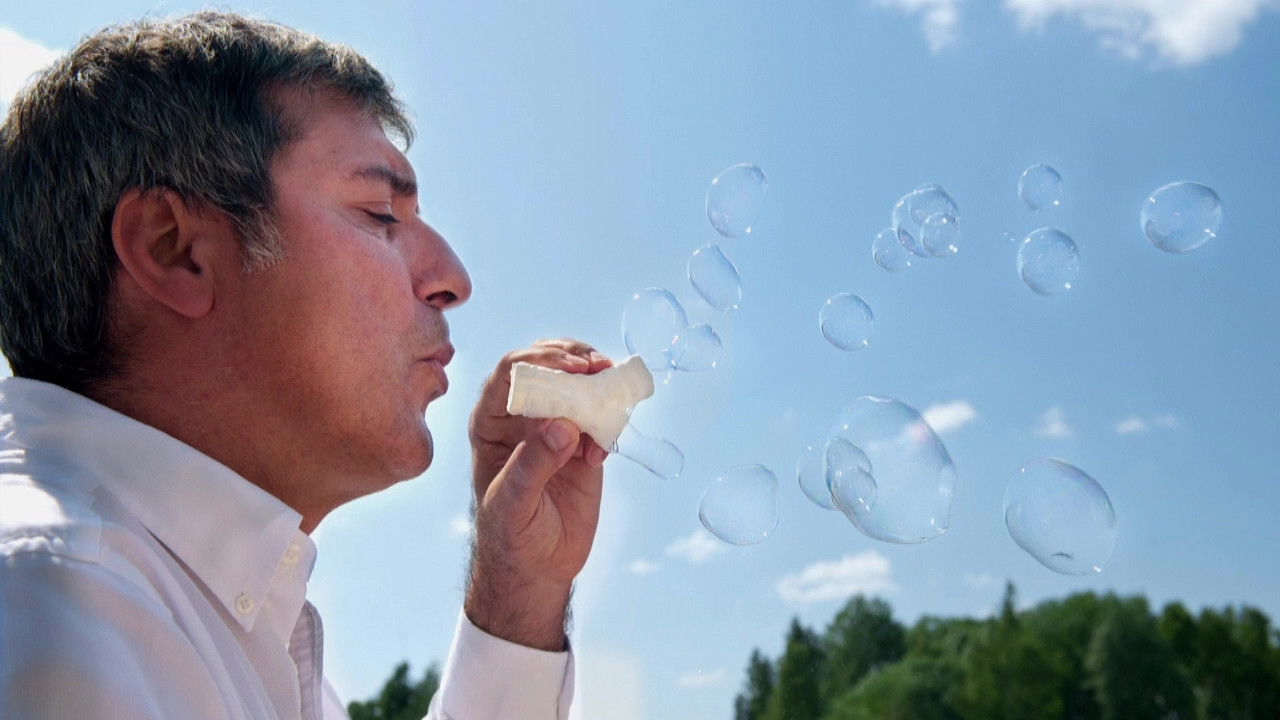 Fatal Experiments: The Downfall of a Supersurgeon backdrop