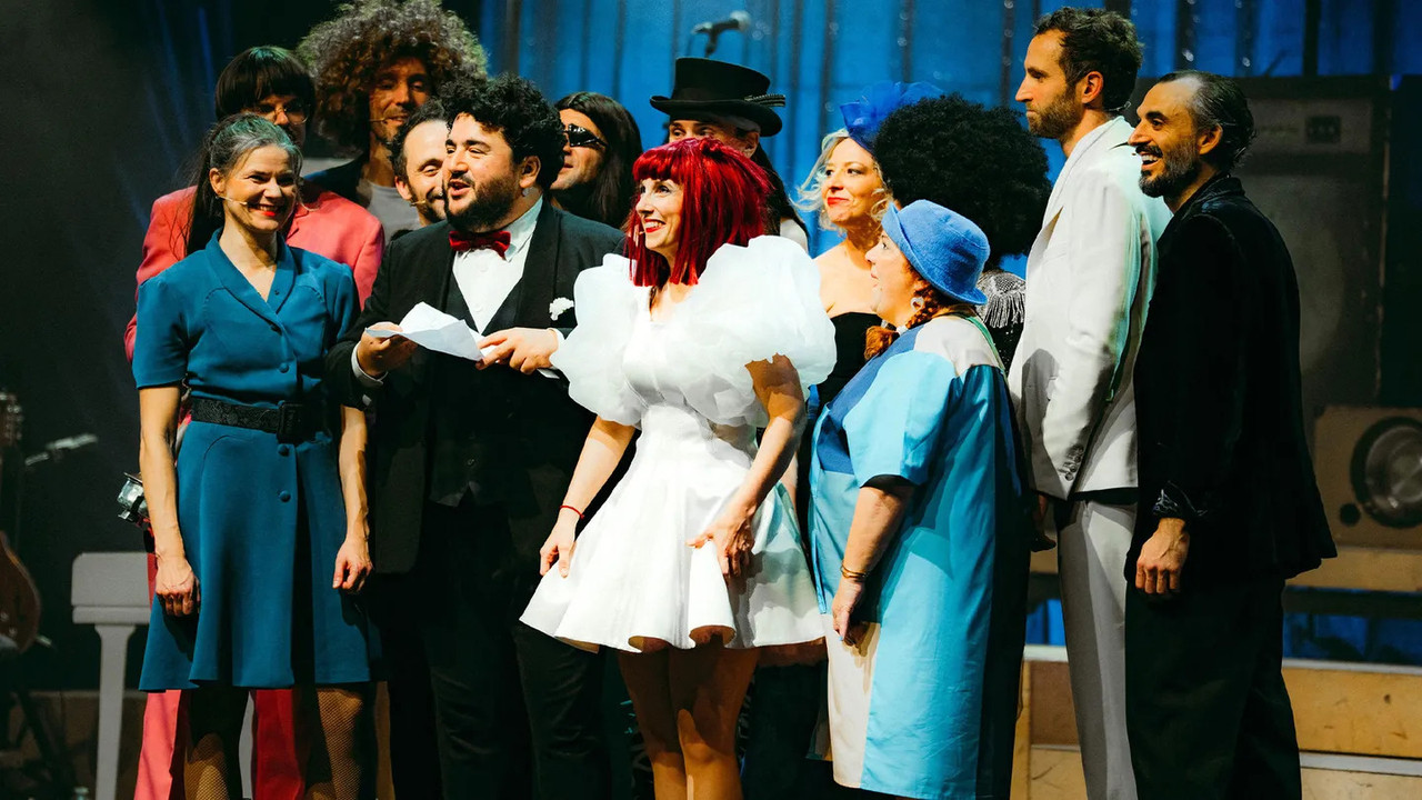 Les Franglaises : Bonjour au revoir backdrop