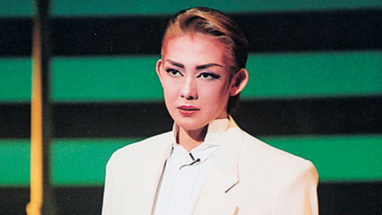 Fake Love -Can't Love Too Much, Can't Give to Much- backdrop