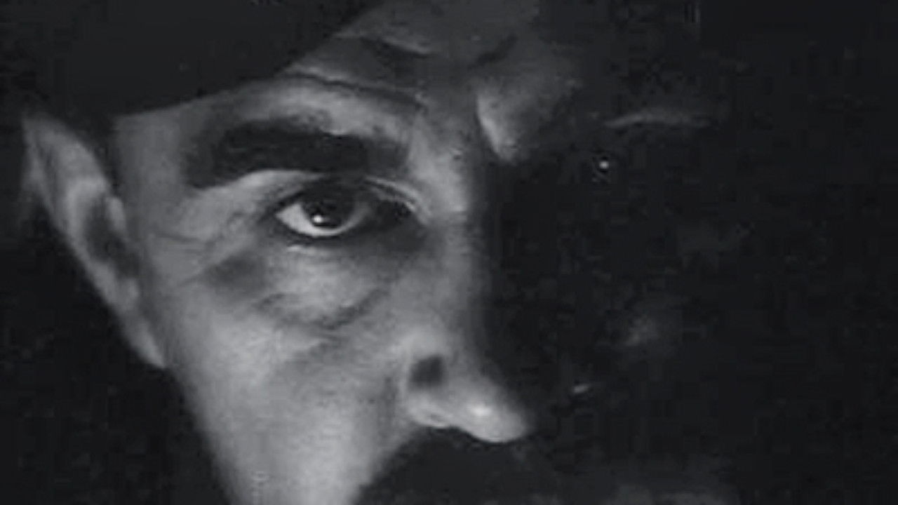 The Kurt Clausewitz Case backdrop