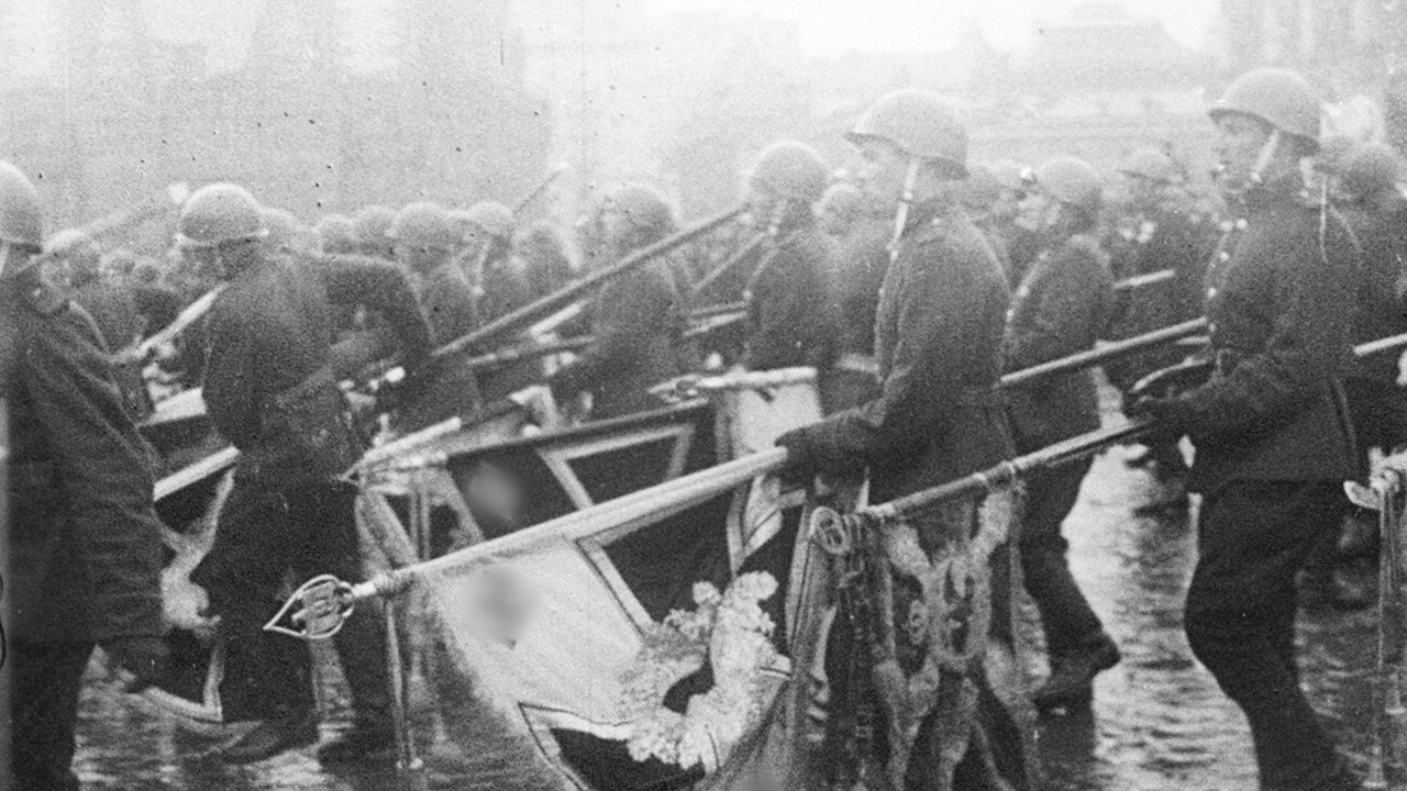 Moscow Strikes Back backdrop