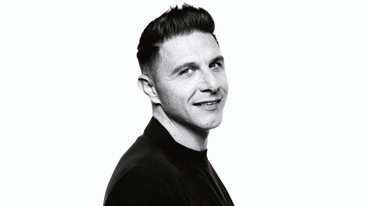 Joaquín, la penúltima y me voy backdrop