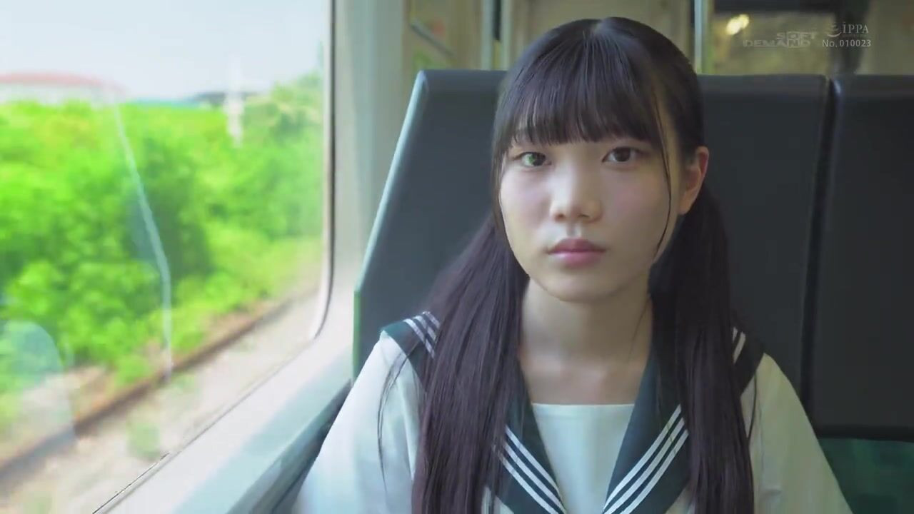 A 19-year-old in turmoil. Shy, serious, secretly lewd. I don’t want to become an adult just yet. Kaname Mochimi AV DEBUT backdrop