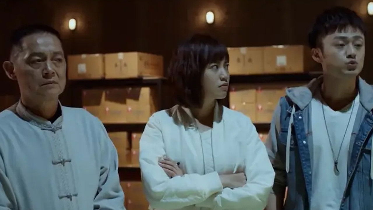 Medical Examiner Dr. Qin: Zhi Che Wei You Hun backdrop