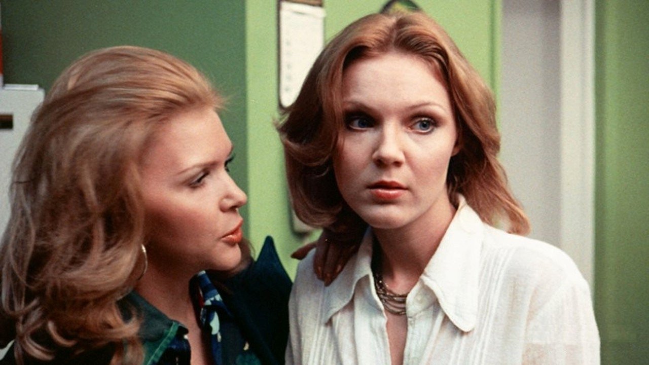 Abigail Leslie Is Back in Town backdrop