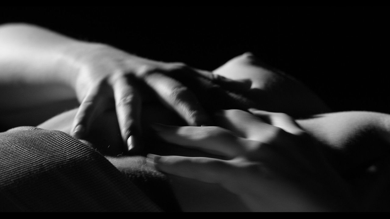 Amor y Asfixia backdrop