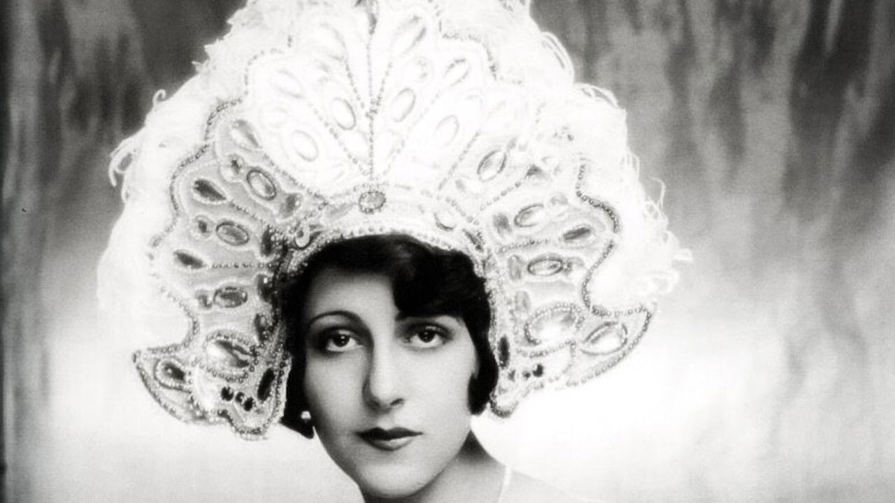 Painting the Town backdrop