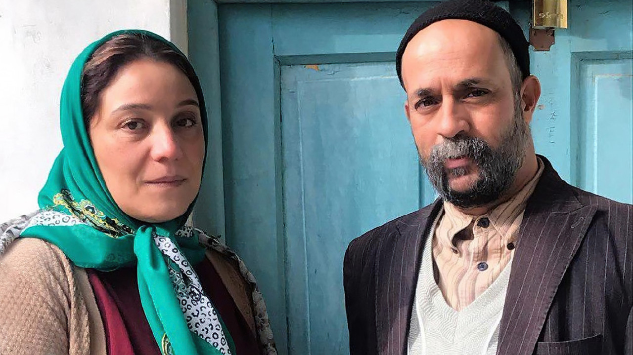 Don't Be Embarassed backdrop