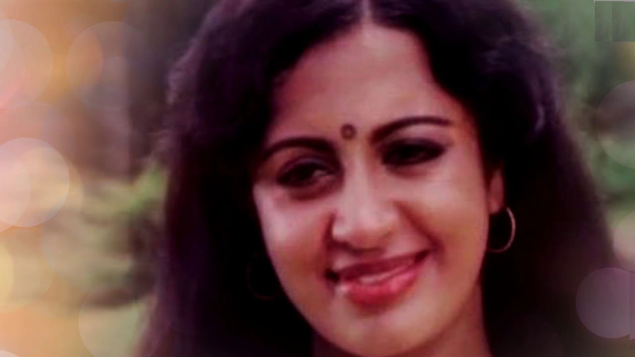 Thaai Naadu backdrop