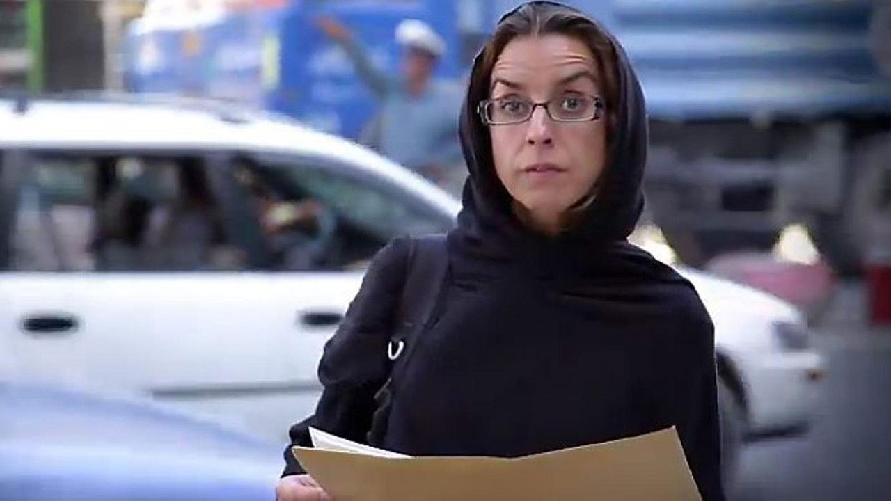 Vestida de negre backdrop