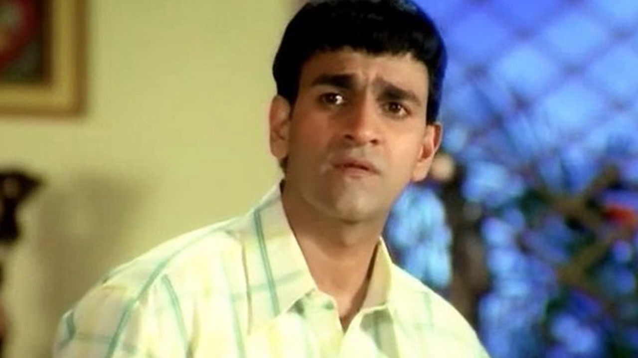 Pakkadmane Hudugi backdrop