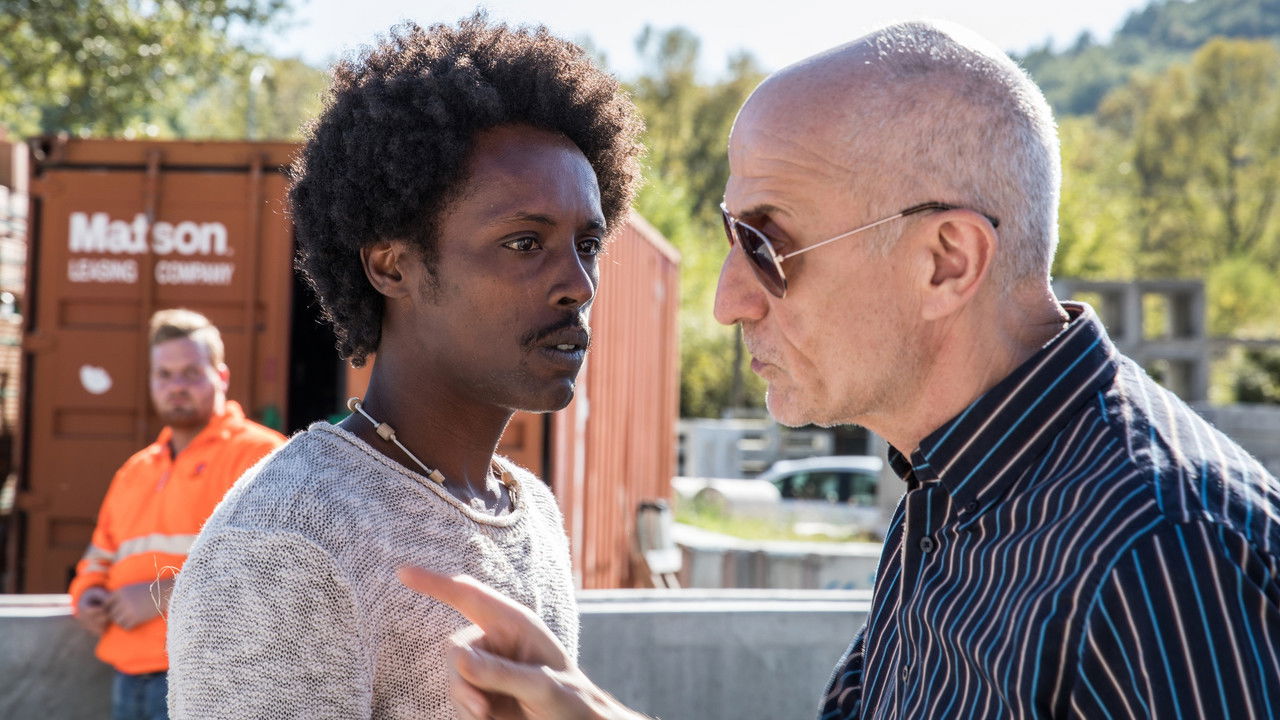 La notte è un posto sicuro backdrop