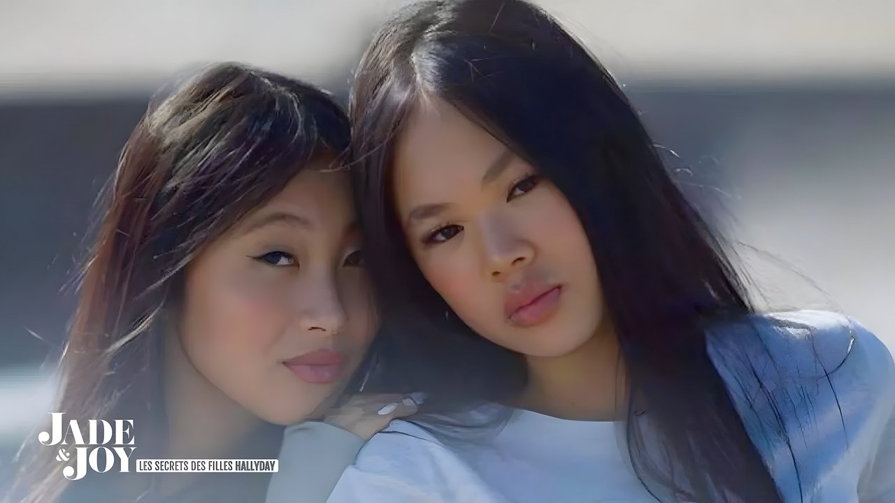 Jade et Joy : les secrets des filles Hallyday backdrop
