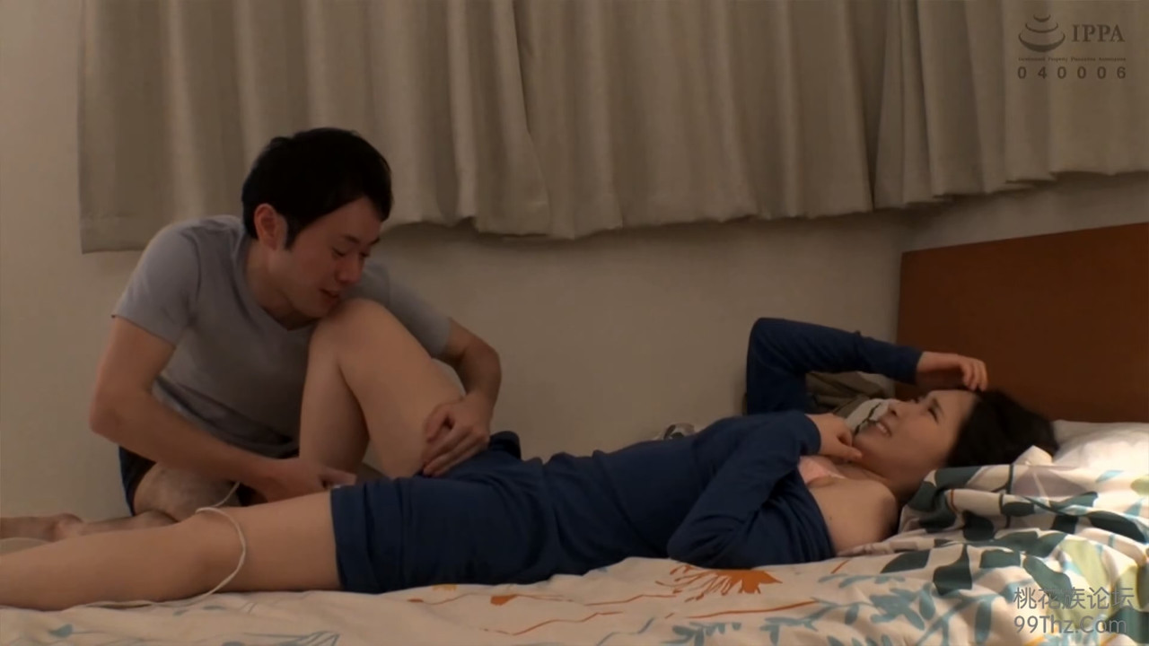 マキシワンピ女をレイプ!2 薄着1枚で出歩くエロ女を人気の少ない場所まで尾行して…あえて脱がさず服の上から身体をまさぐり着衣のままハメて中出し backdrop