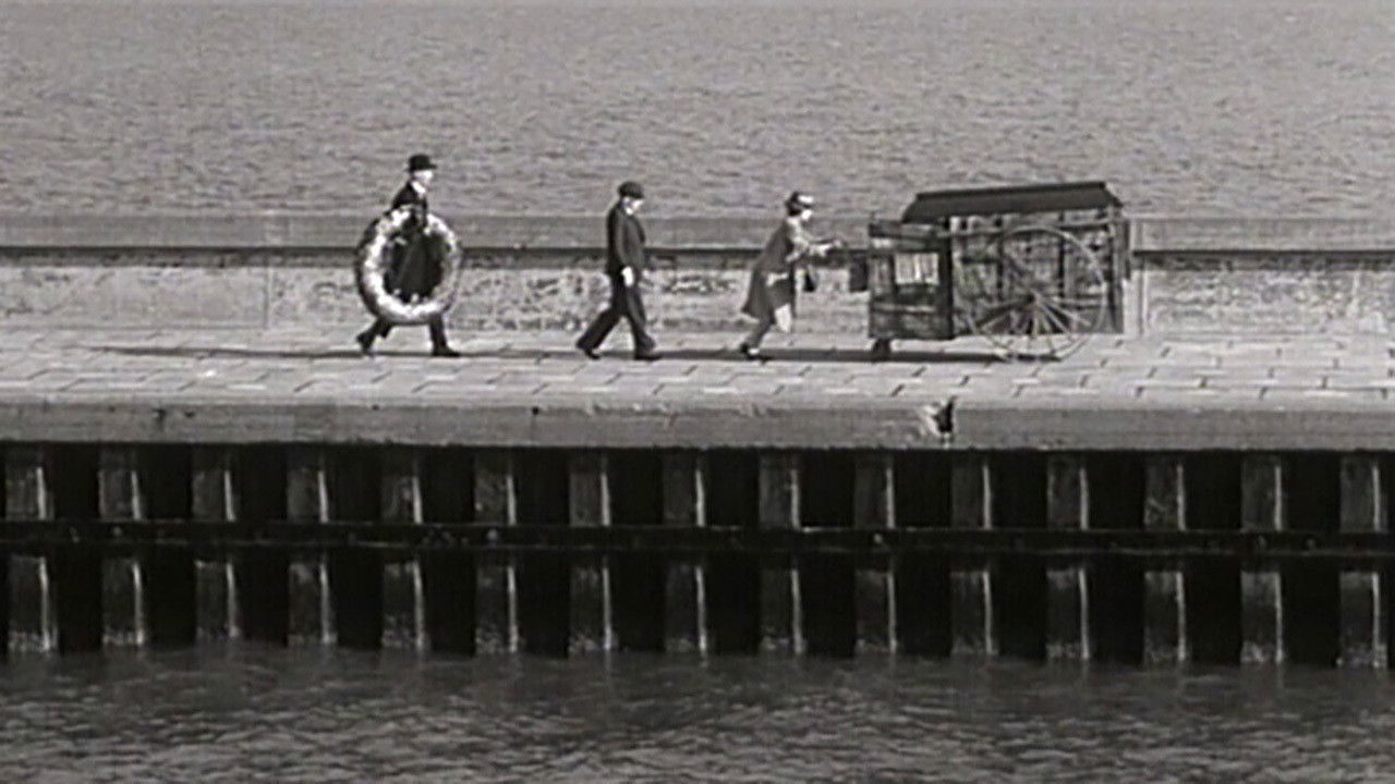 Seraphine or the Wonderful Story of Aunt Flora backdrop