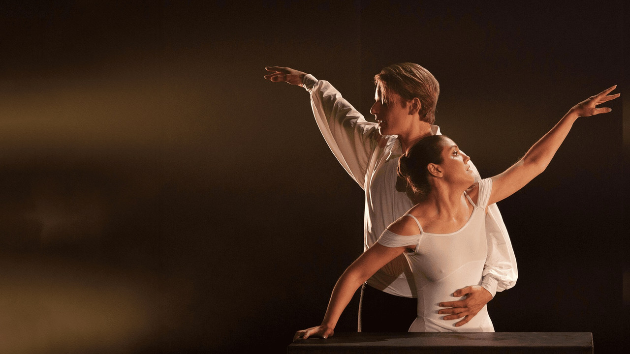 Danse ta vie backdrop