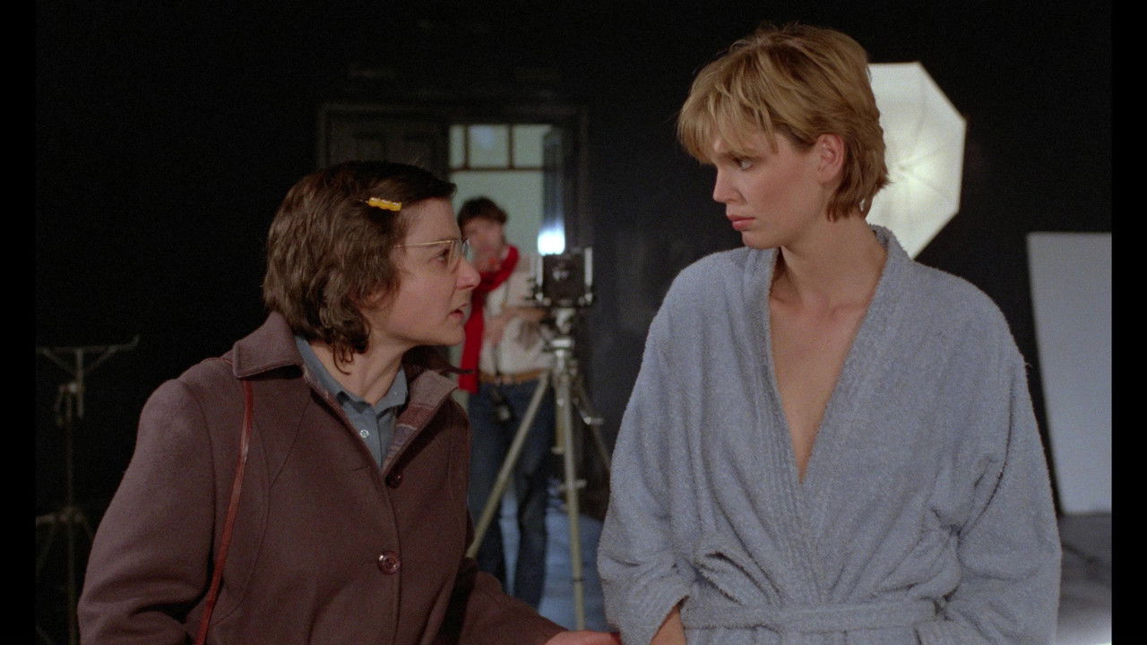 Men Prefer Fat Girls backdrop