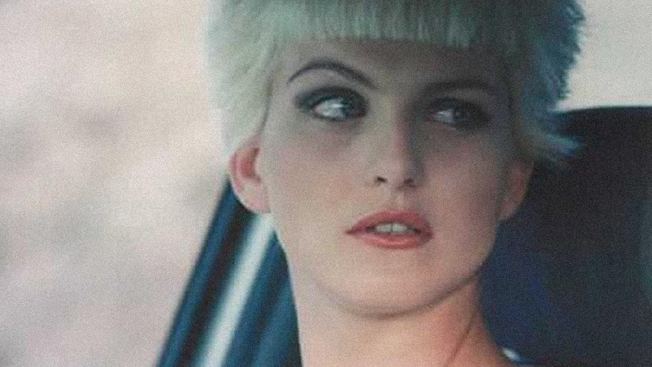 Three Birds backdrop