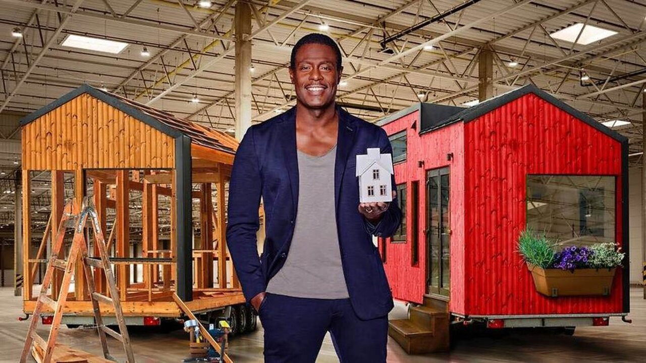 Tiny House Battle backdrop