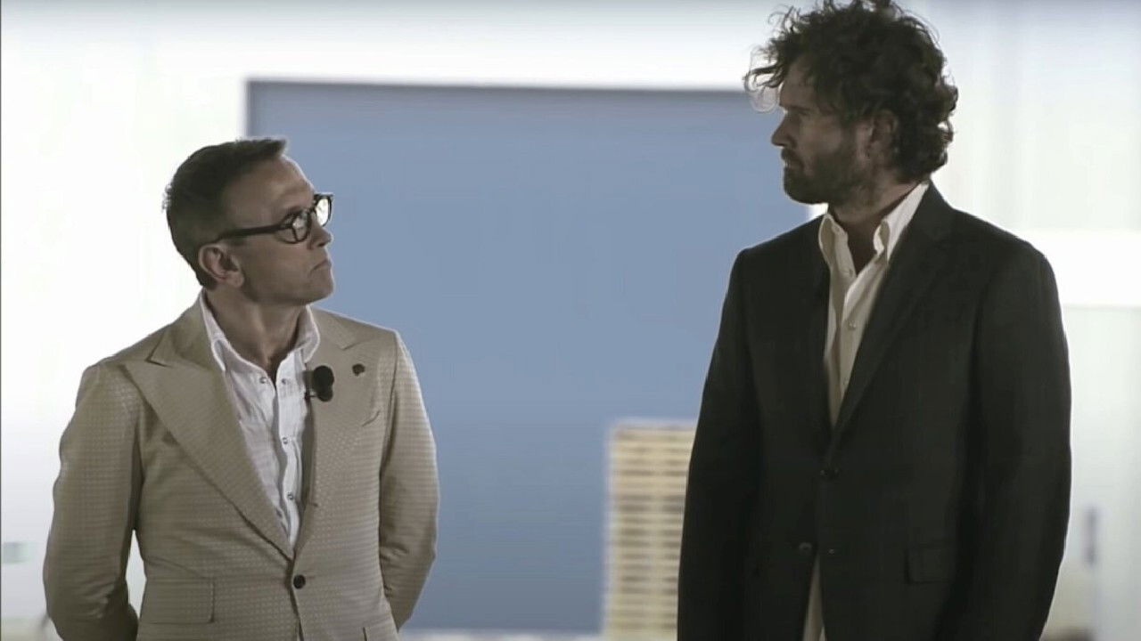 Cracco Confidential backdrop