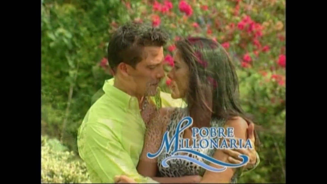 Pobre Millonaria backdrop