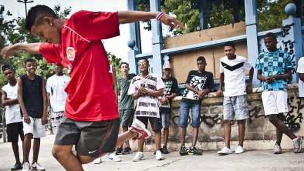 Passinho Dance Off backdrop