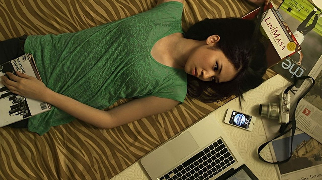 #republicoftwitter backdrop